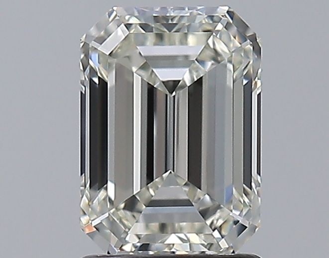 GIA Emerald 1.5ct I VVS1 - Loose Natural Diamond: GIA Emerald 1.5ct I VVS1 - Loose Natural Diamond GIA Emerald 1.5ct I VVS1 - Loose Natural Diamond1.5 carat GIA-certified Emerald cut diamond with exceptional clarity and polish. The diamond boasts a