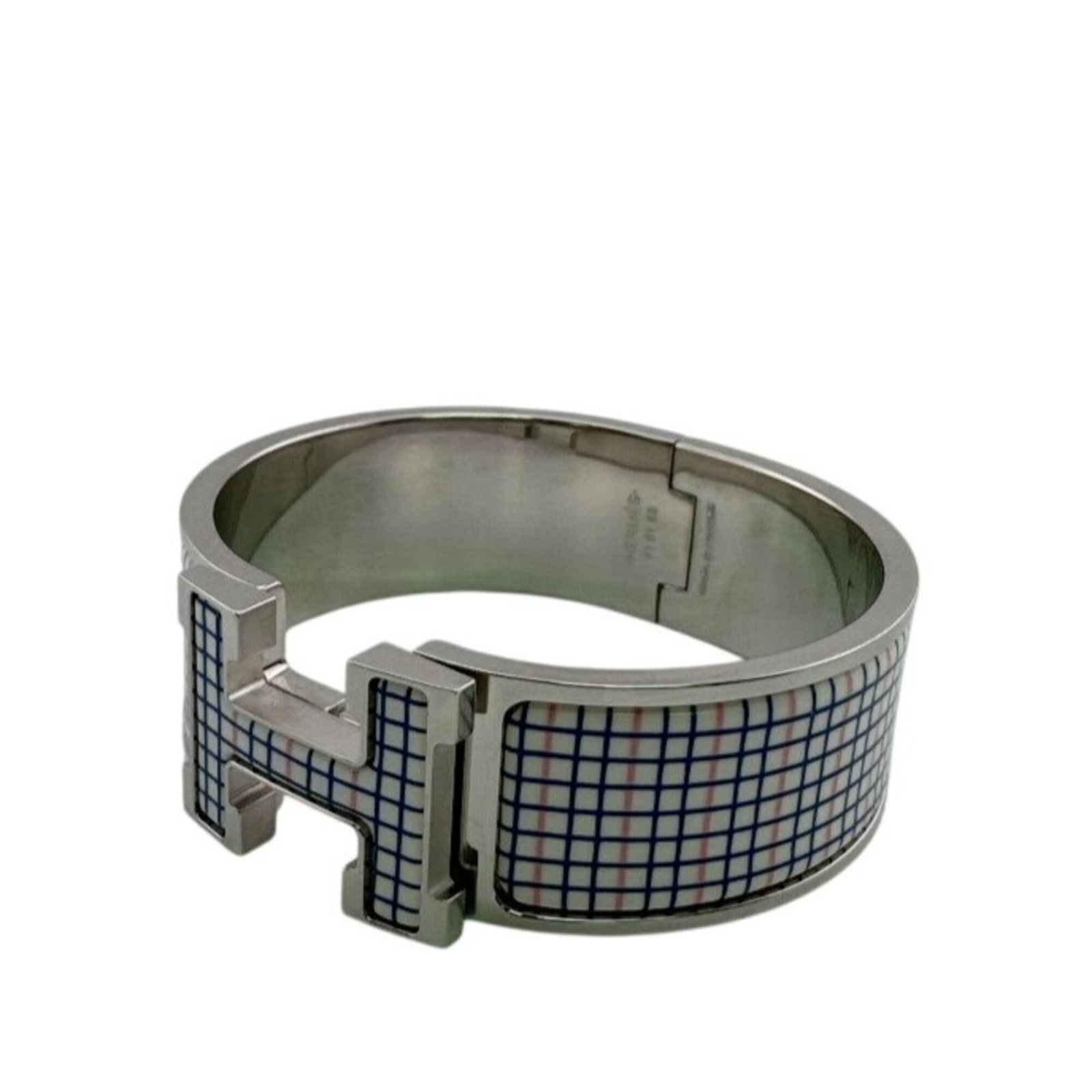 HERMES Charm Bracelet Enamel Metal: HERMES Charm Bracelet Enamel Metal Enamel metal charm bracelet from Hermes, featuring a multi-color design. This like new used bracelet boasts excellent condition with no visible wear, and may be