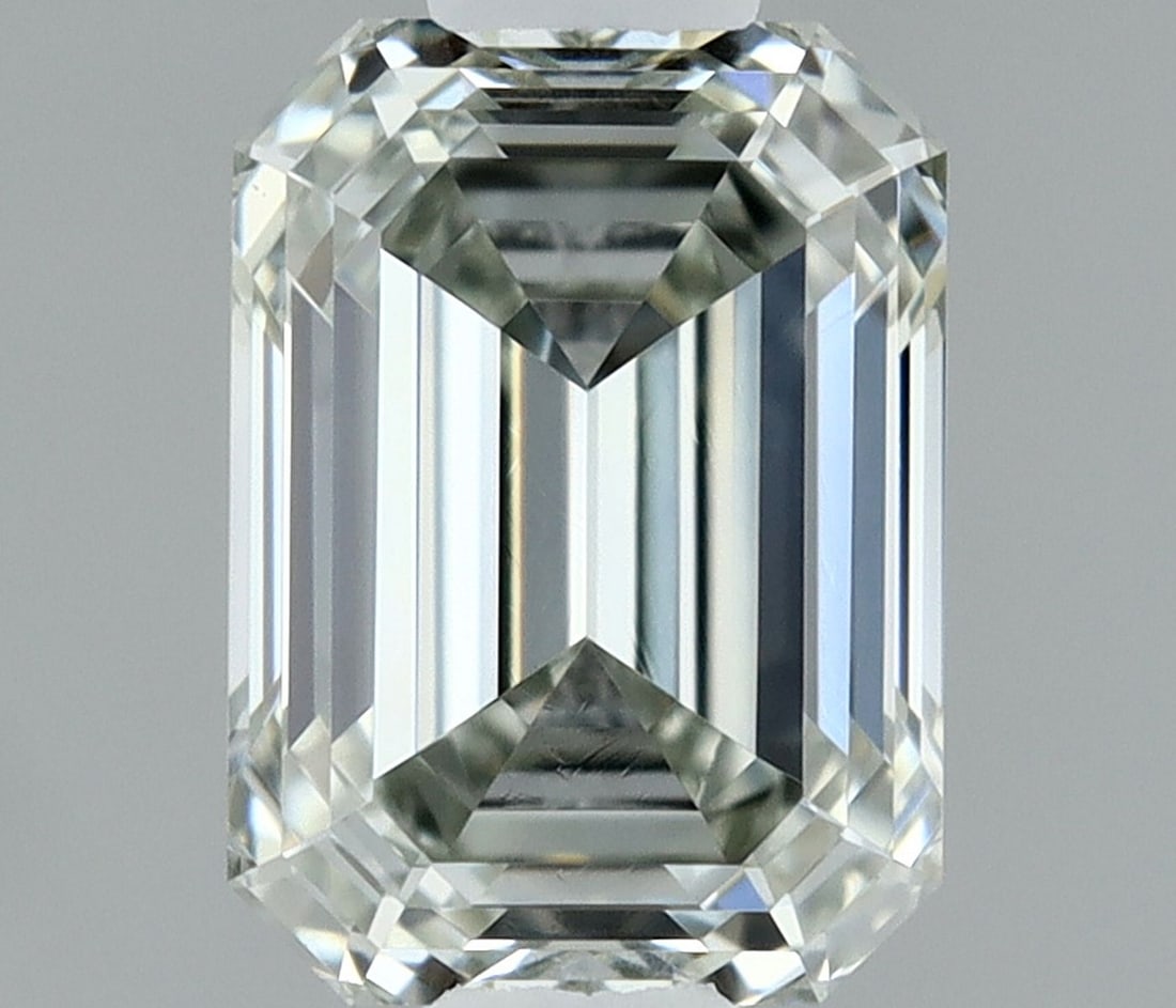 IGI Emerald 0.5ct J VVS1 - Loose Natural Diamond: IGI Emerald 0.5ct J VVS1 - Loose Natural Diamond IGI Emerald 0.5ct J VVS1 - Loose Natural DiamondThe IGI Emerald 0.5ct J VVS1 features exceptional clarity and color, with a J color grade indicating a 