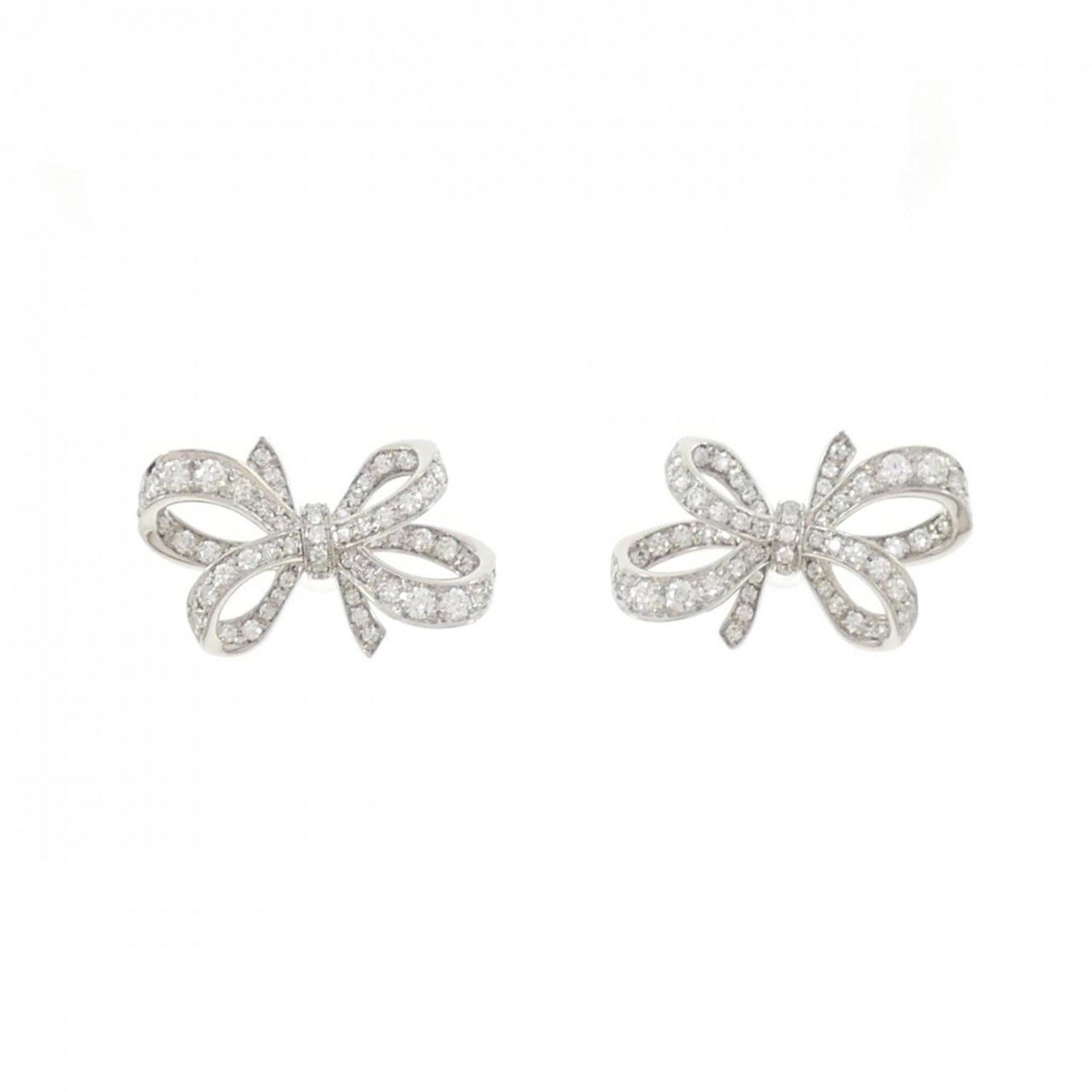 TIFFANY Stud Earrings Platinum 950: TIFFANY Stud Earrings Platinum 950 Platinum 950 Tiffany stud earrings offer a touch of luxury with their sleek design and premium material. Made from high-quality platinum, these earrings boast a soph