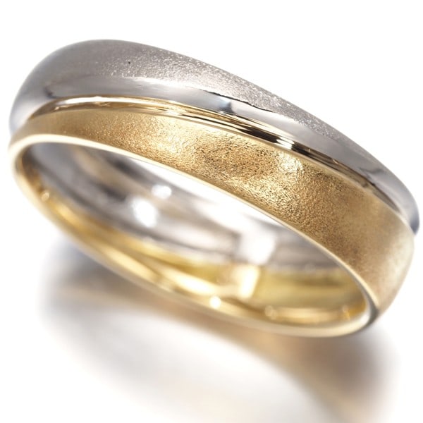 Gstv Ring Bicolor Matte Us8.5 18K 750 Yellow Gold/950 Platinum: Gstv Ring Bicolor Matte Us8.5 18K 750 Yellow Gold/950 Platinum US8.5 18K Yellow Gold/950 Platinum Bicolor Matte Ring, crafted from 18k yellow gold and 950 platinum, boasts a striking matte finish. Thi