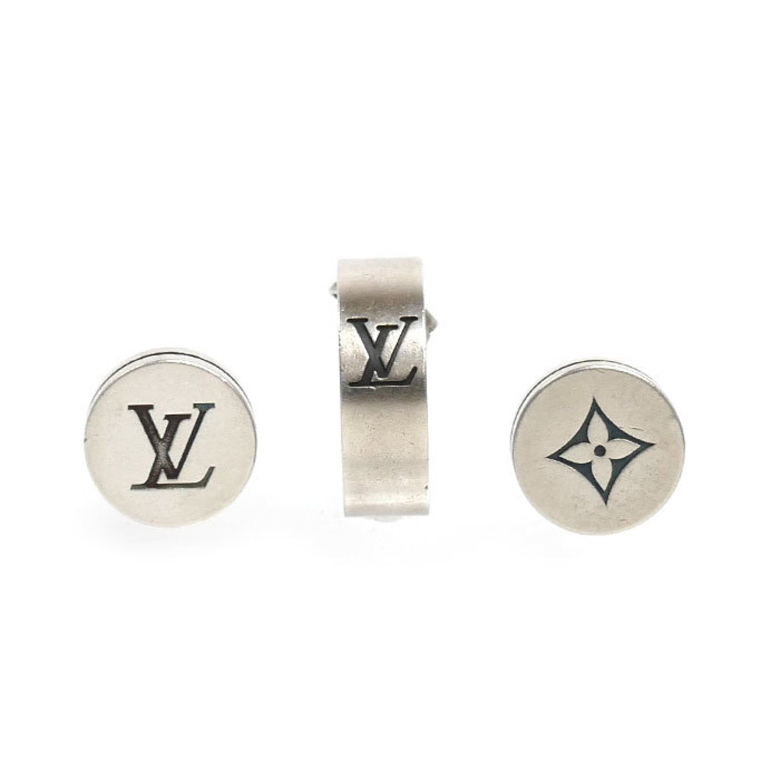 LOUIS VUITTON Stud Earrings Silver 925: LOUIS VUITTON Stud Earrings Silver 925 Silver 925 Stud Earrings from Louis Vuitton, bearing a signature, are available for purchase. Made from high-quality silver, these stud earrings showcase the