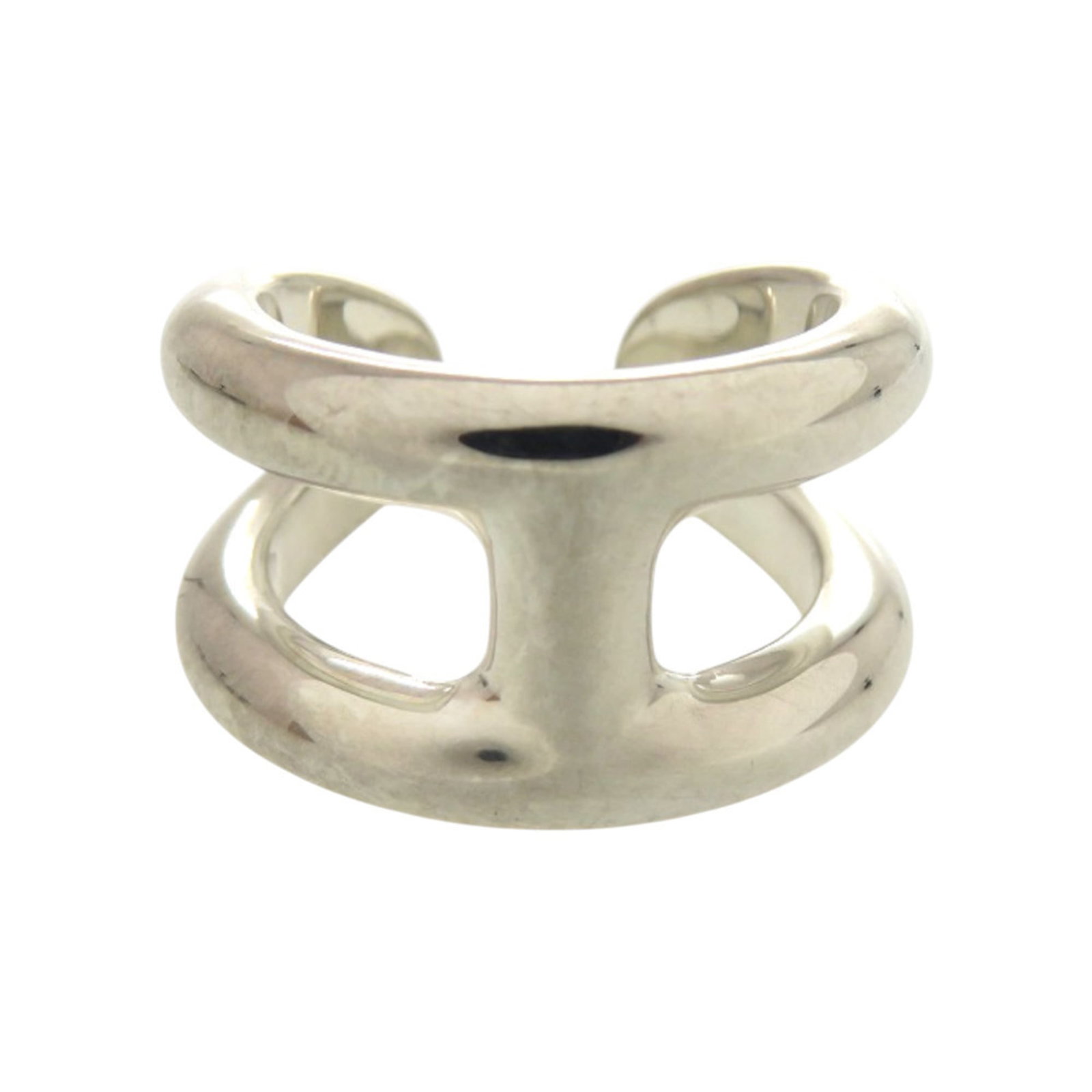 HERMES Band Ring Silver 925: HERMES Band Ring Silver 925 Silver 925 band ring from Hermes, crafted in Italy, features a sleek and sophisticated design. Made from high-quality silver, this band ring is a timeless accessory for wom