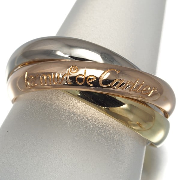 Cartier Ring Trinity 3Color Classic Eu51 18K 750 Yellow White Rose Gold: Cartier Ring Trinity 3Color Classic Eu51 18K 750 Yellow White Rose Gold Cartier's iconic Trinity ring is a masterclass in understated elegance, featuring a harmonious blend of 18k yellow, white, and r