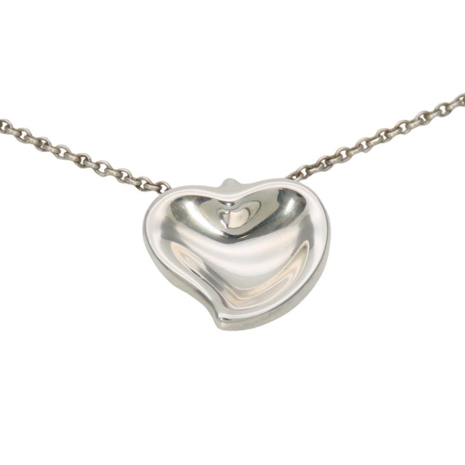TIFFANY Silver 925: TIFFANY Silver 925 Silver 925 Tiffany Necklace. This 41cm silver necklace features a 13.10mm x 13.30mm stone and is made from high-quality silver 925 material. The necklace is in good used condition w