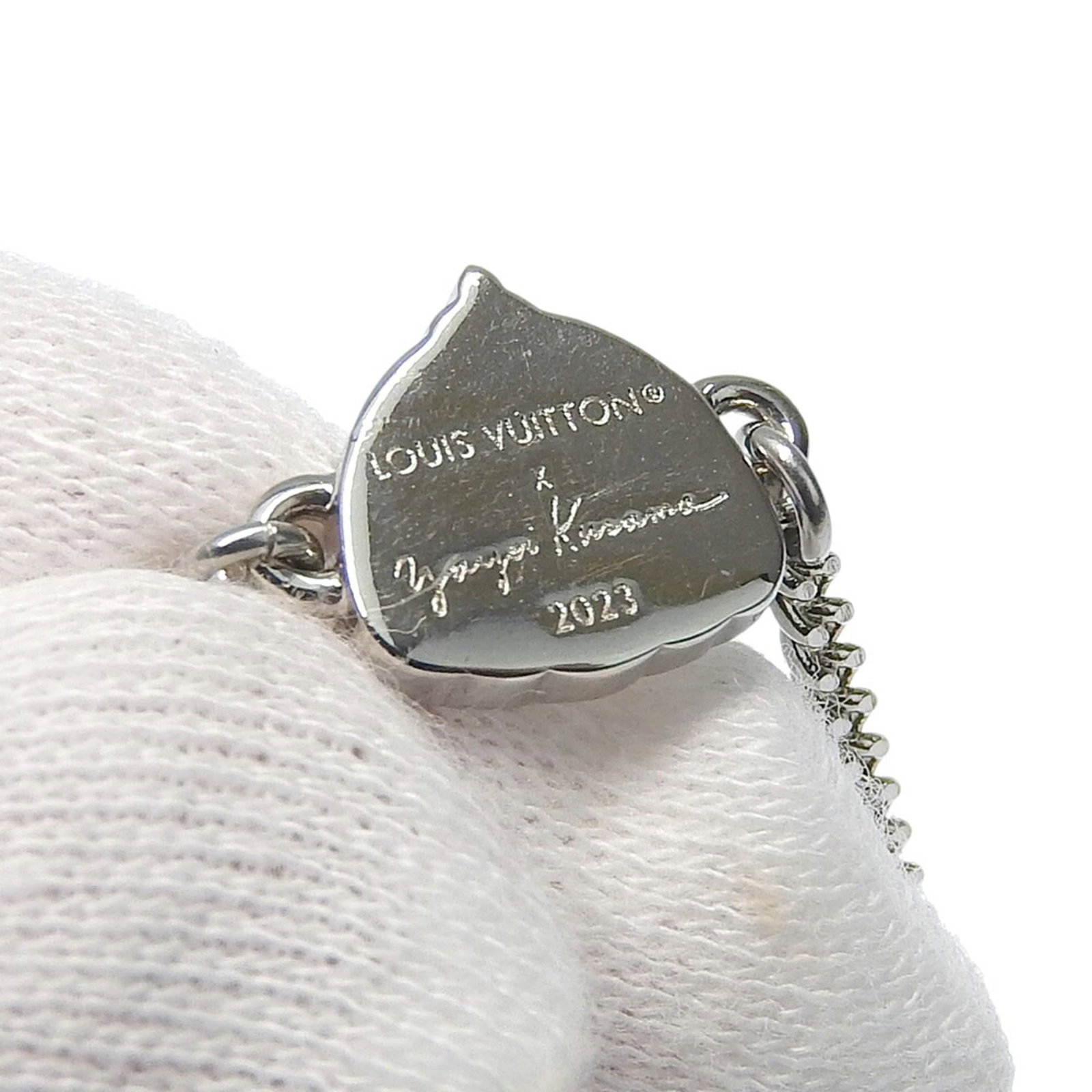 LOUIS VUITTON Metal - 4