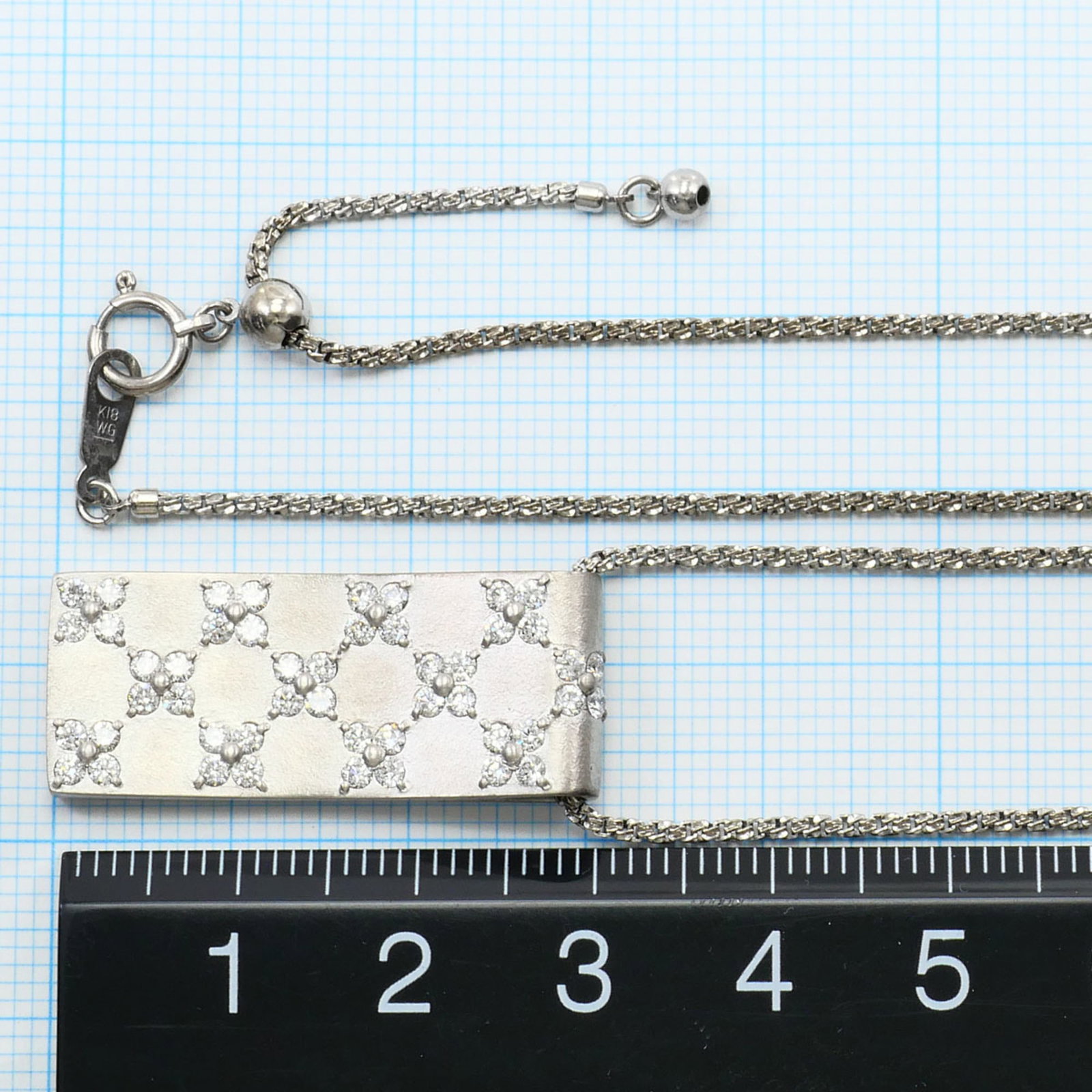 White Gold (18K) - 5
