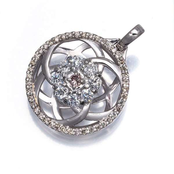 Diamond 0.03Ct/0.20Ct/0.28Ct Flower Openwork Pendant 900 Platinum: Diamond 0.03Ct/0.20Ct/0.28Ct Flower Openwork Pendant 900 Platinum 900 Platinum Diamond Flower Openwork PendantThe 900 Platinum Diamond Flower Openwork Pendant boasts a delicate design featuring a natu