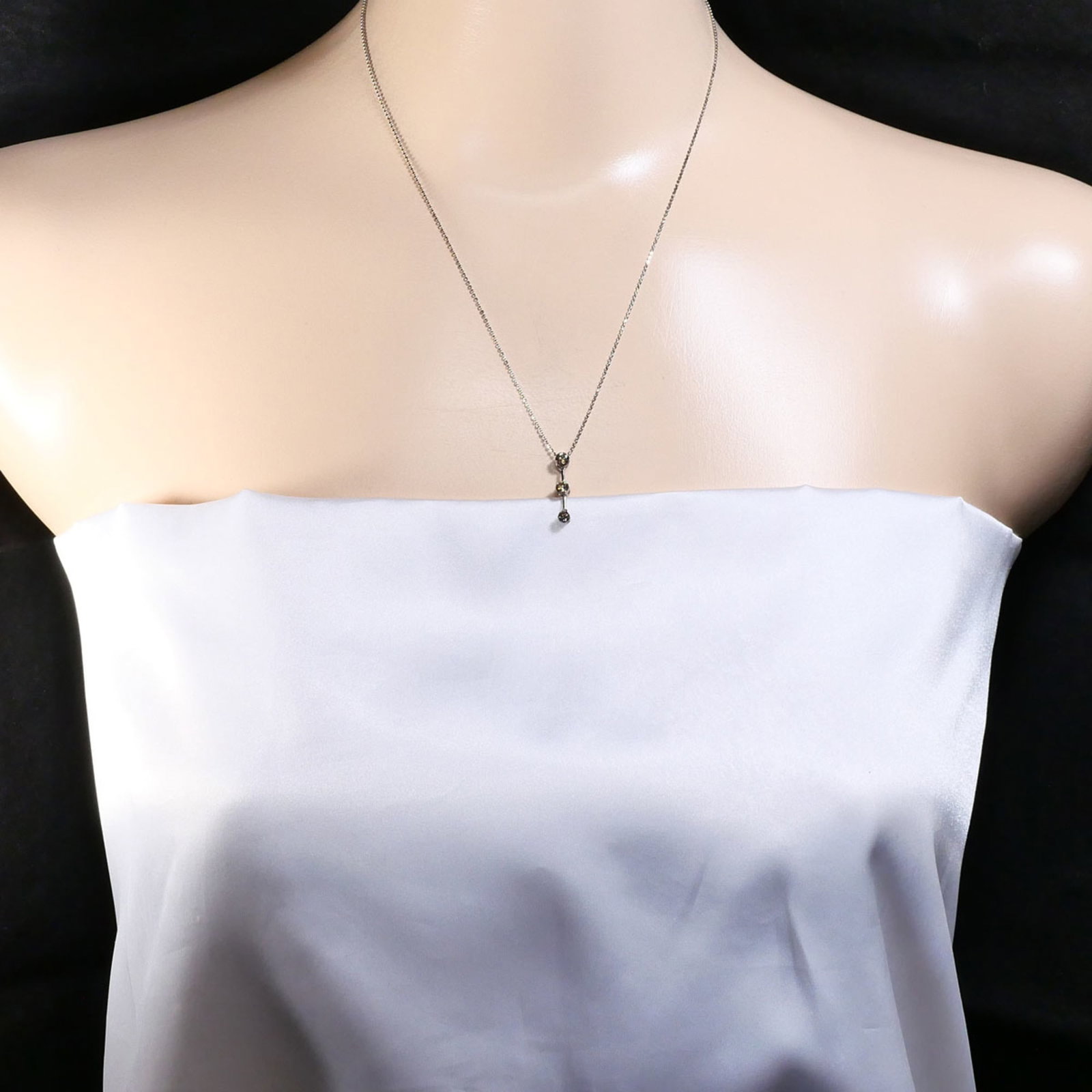 White Gold (18K) - 5
