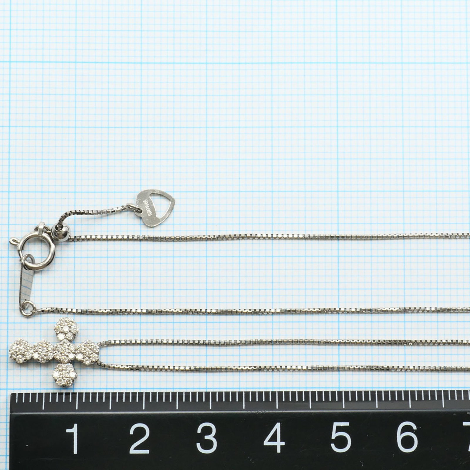 White Gold (18K) - 5