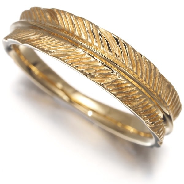 Agete Ring Feather Us9 18K 750 Yellow Gold: Agete Ring Feather Us9 18K 750 Yellow Gold US9 18K 750 Yellow Gold Ring Features a Sleek Design with a 5.9mm Width and 2.2mm Shank Base, Crafted from High-Quality 18K Yellow Gold. This Agete Ring is a