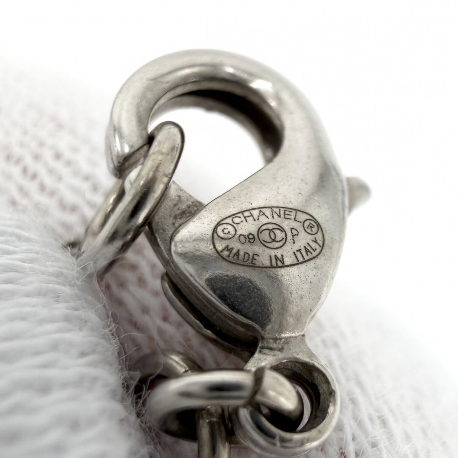 CHANEL Silver White - 4