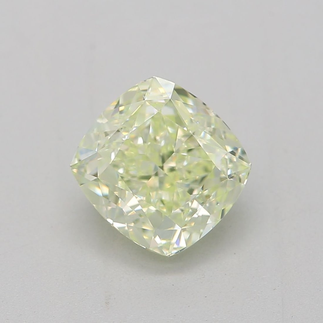 GIA Cushion Brilliant 1.0ct Fancy Light Yellow Green IF - Loose Natural Diamond: GIA Cushion Brilliant 1.0ct Fancy Light Yellow Green IF - Loose Natural Diamond GIA-certified, this 1.0ct Fancy Light Yellow Green IF diamond boasts exceptional clarity and polish, with EX symmetry