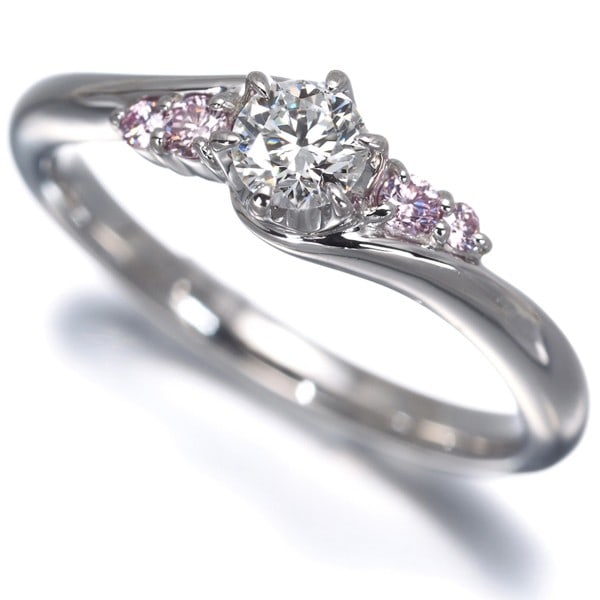 Star Jewelry Ring Pink &Clear Diamond 0.220Ct/0.07Ct Us5.25-5.5 Pt 950: Star Jewelry Ring Pink &Clear Diamond 0.220Ct/0.07Ct Us5.25-5.5 Pt 950 Star Jewelry Ring features a stunning combination of pink and clear diamonds, with the clear diamond weighing 0.220ct and the