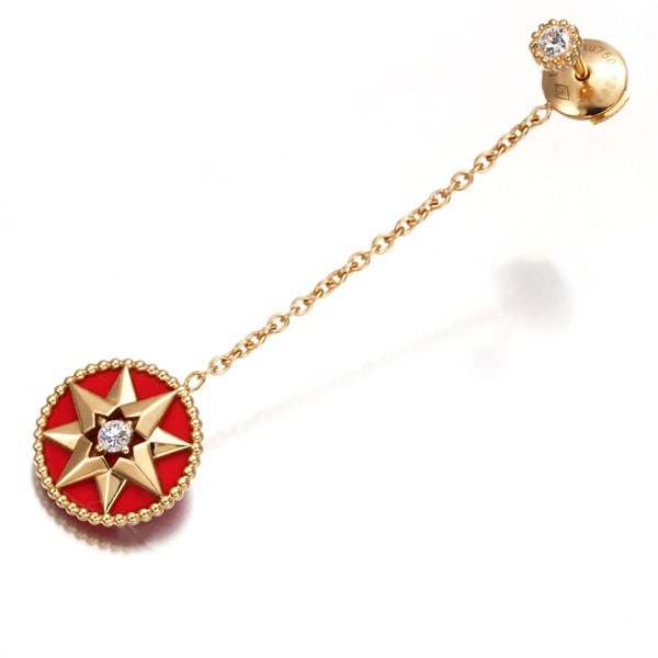 Christian Dior Single Earring Diamond Rose Des Vents 18K Rg/Ceramic: Christian Dior Single Earring Diamond Rose Des Vents 18K Rg/Ceramic Single Earring Diamond Rose Des Vents 18K Rose Gold Ceramic by Christian Dior. This exquisite single earring features a natural