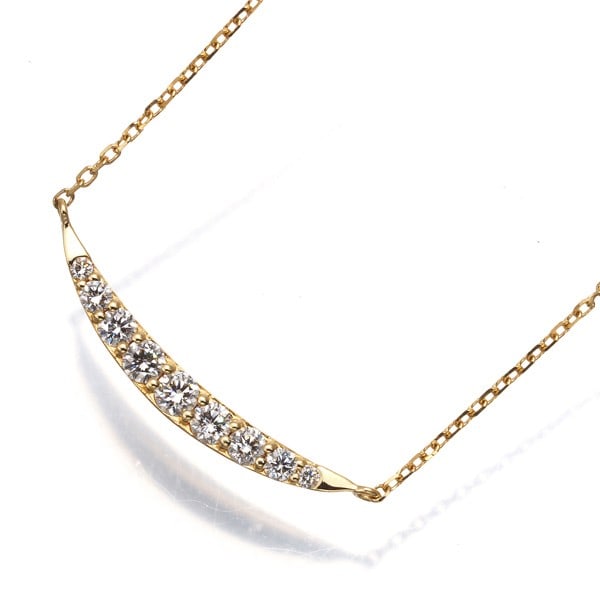 Ponte Vecchio Necklace Diamond 0.22Ct 18K 750 Yellow Gold: Ponte Vecchio Necklace Diamond 0.22Ct 18K 750 Yellow Gold Ponte Vecchio Necklace Diamond 0.22Ct 18K 750 Yellow Gold features a natural diamond pendant set in 18k yellow gold, showcasing a total of 0.2