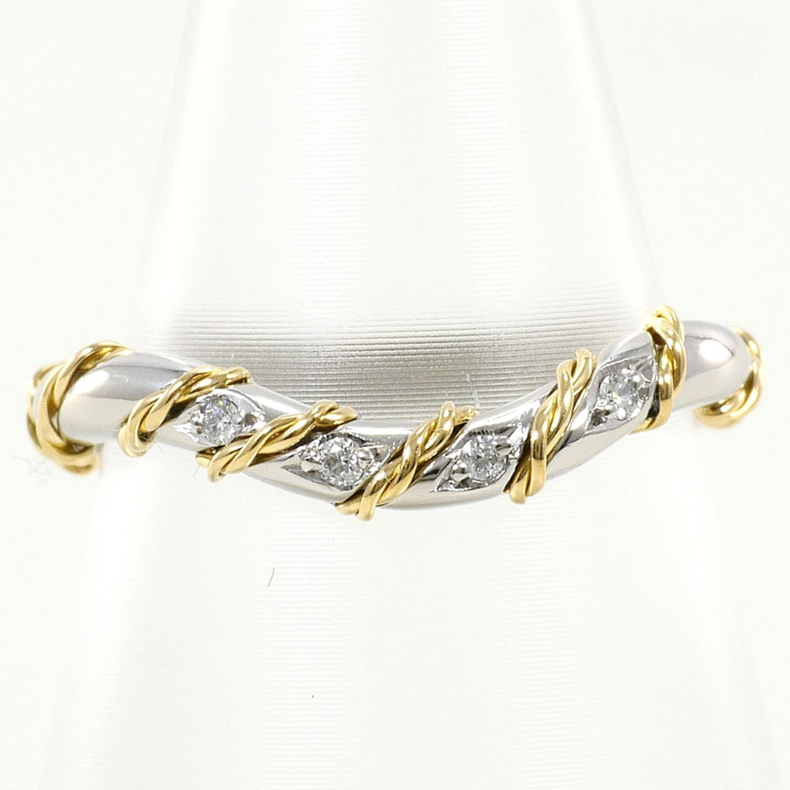 Band Ring Platinum 900 Yellow Gold (18K): Band Ring Platinum 900 Yellow Gold (18K) Platinum 900 Yellow Gold (18K) band ring boasts a sleek, 3mm wide design featuring a diamond stone weighing 0.02 carats. Made from high-quality 18K gold and