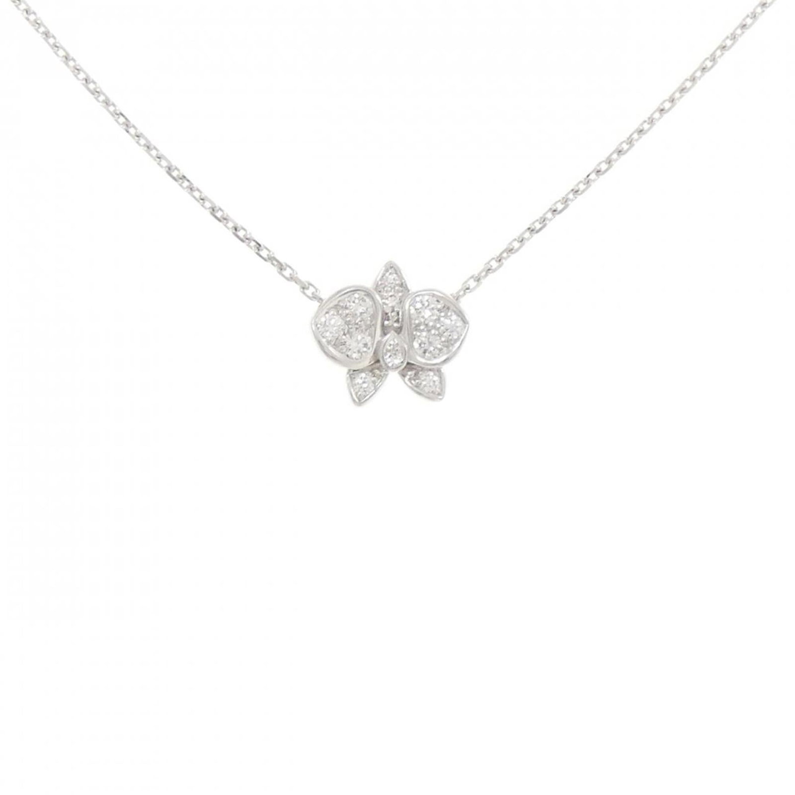 CARTIER White Gold (18K): CARTIER White Gold (18K) White gold Cartier necklace with a beautiful diamond pendant, offering a touch of elegance and sophistication. The 18K white gold construction provides a luxurious feel,