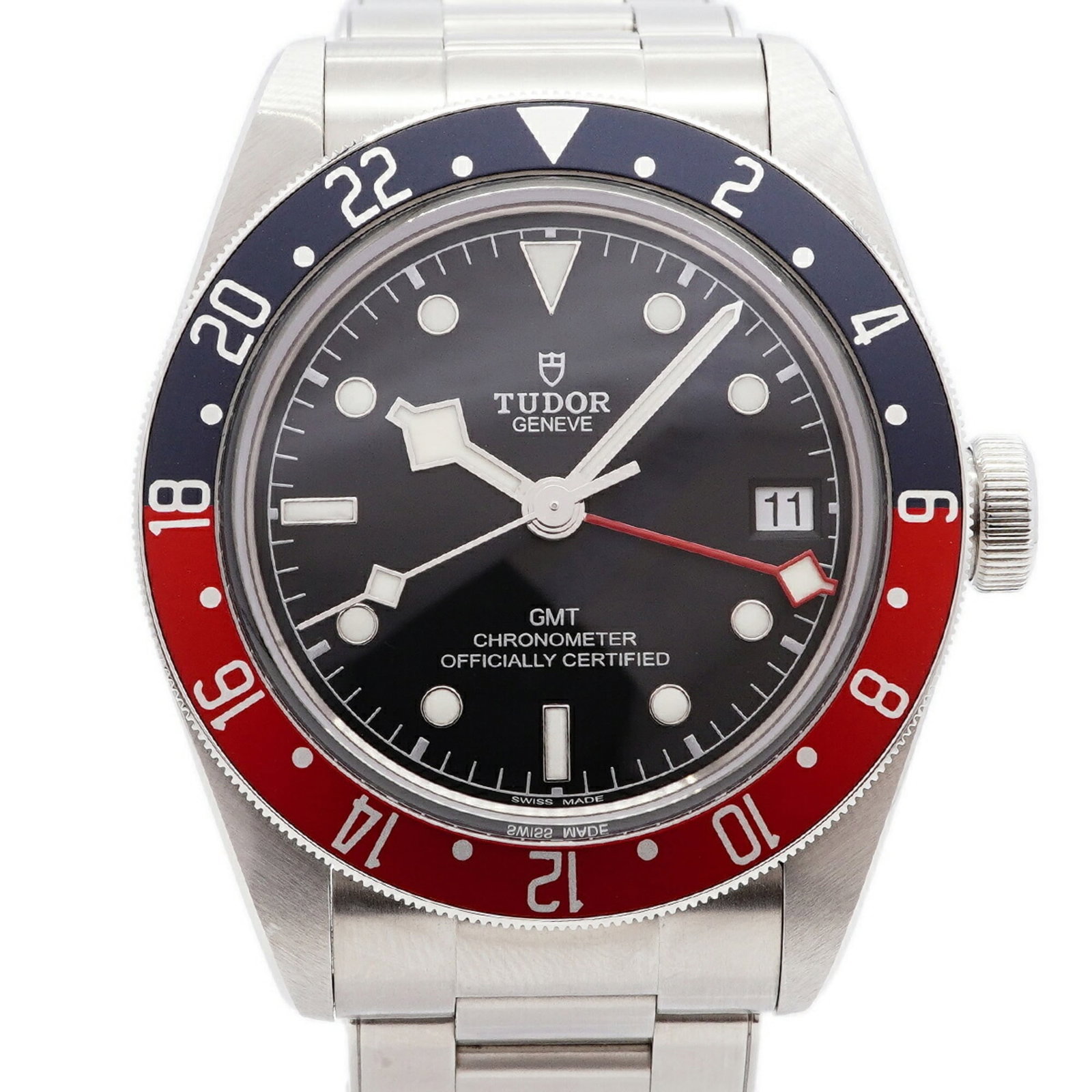 TUDOR Wristwatch Stainless Steel: TUDOR Wristwatch Stainless Steel Stainless steel band, automatic self-winding movement, and a 41mm black dial make this Tudor wristwatch a reliable and stylish accessory. Gently used with minor signs 
