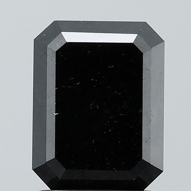 Emerald 2.56ct Black VVS2 - Loose Natural Diamond: Emerald 2.56ct Black VVS2 - Loose Natural Diamond Black diamonds are among the rarest and most valuable types of diamonds, and this 2.56ct loose natural black diamond is a stunning example. Its VVS2 c
