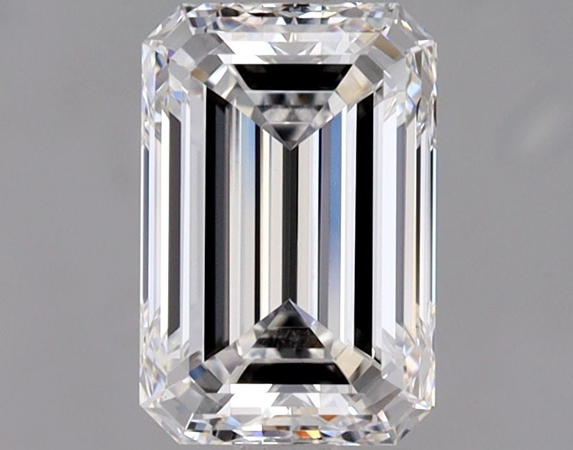 GIA Emerald 1.5ct E VVS2 - Loose Natural Diamond: GIA Emerald 1.5ct E VVS2 - Loose Natural Diamond GIA Emerald 1.5ct E VVS2 - Loose Natural DiamondThe GIA Emerald 1.5ct E VVS2 features exceptional clarity, with a color grade of E and a cut that showc