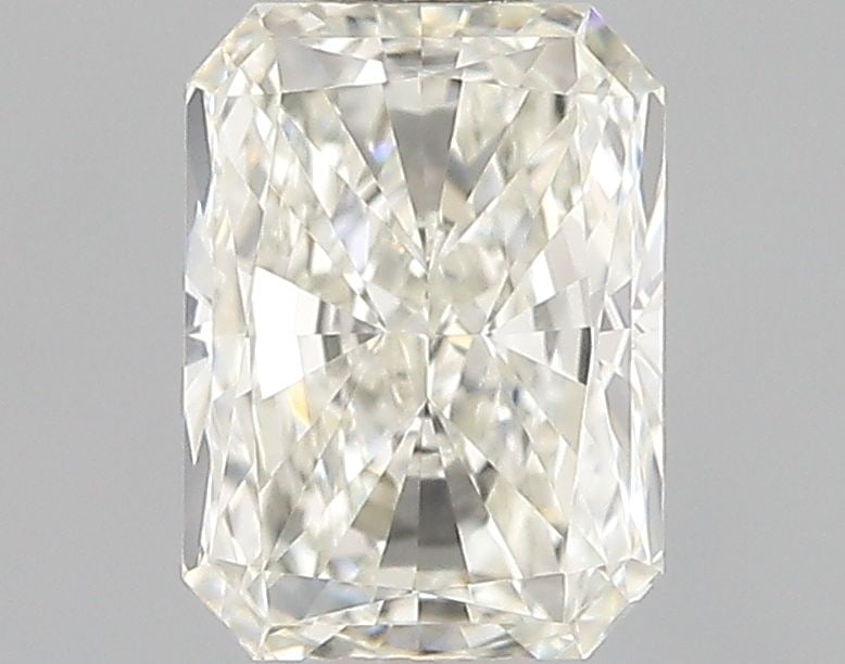 GIA Radiant 0.5ct K VVS1 - Loose Natural Diamond: GIA Radiant 0.5ct K VVS1 - Loose Natural Diamond GIA certification ensures the diamond's authenticity, while its VVS1 clarity and EX polish showcase exceptional brilliance. This 0.5ct K color diamond