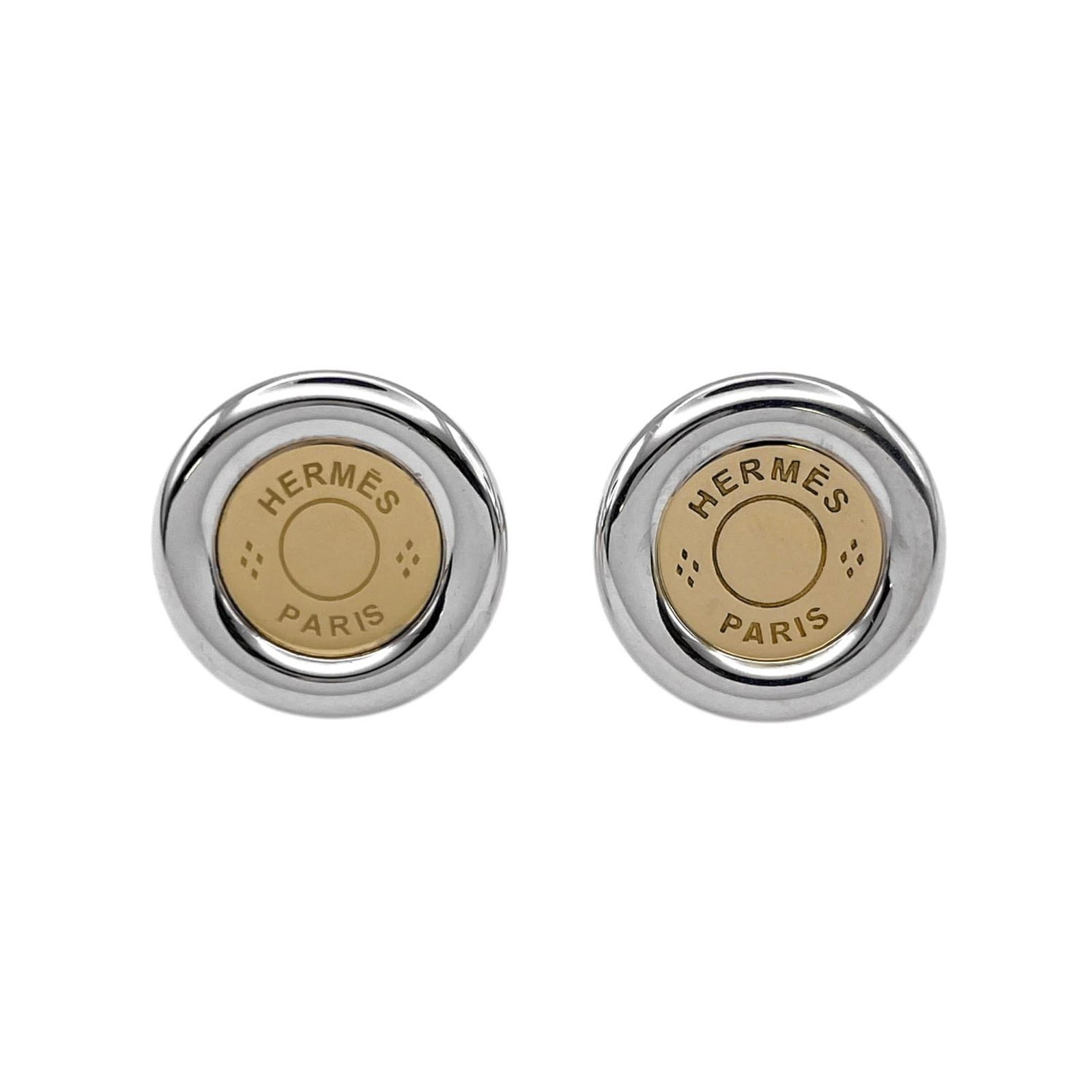 HERMES Stud Earrings Gold (18K) Silver 925: HERMES Stud Earrings Gold (18K) Silver 925 Stud earrings in 18K gold and Silver 925, characteristic of the iconic Hermes brand, are available. The 12.00mm x 12.00mm size and Like New condition make th