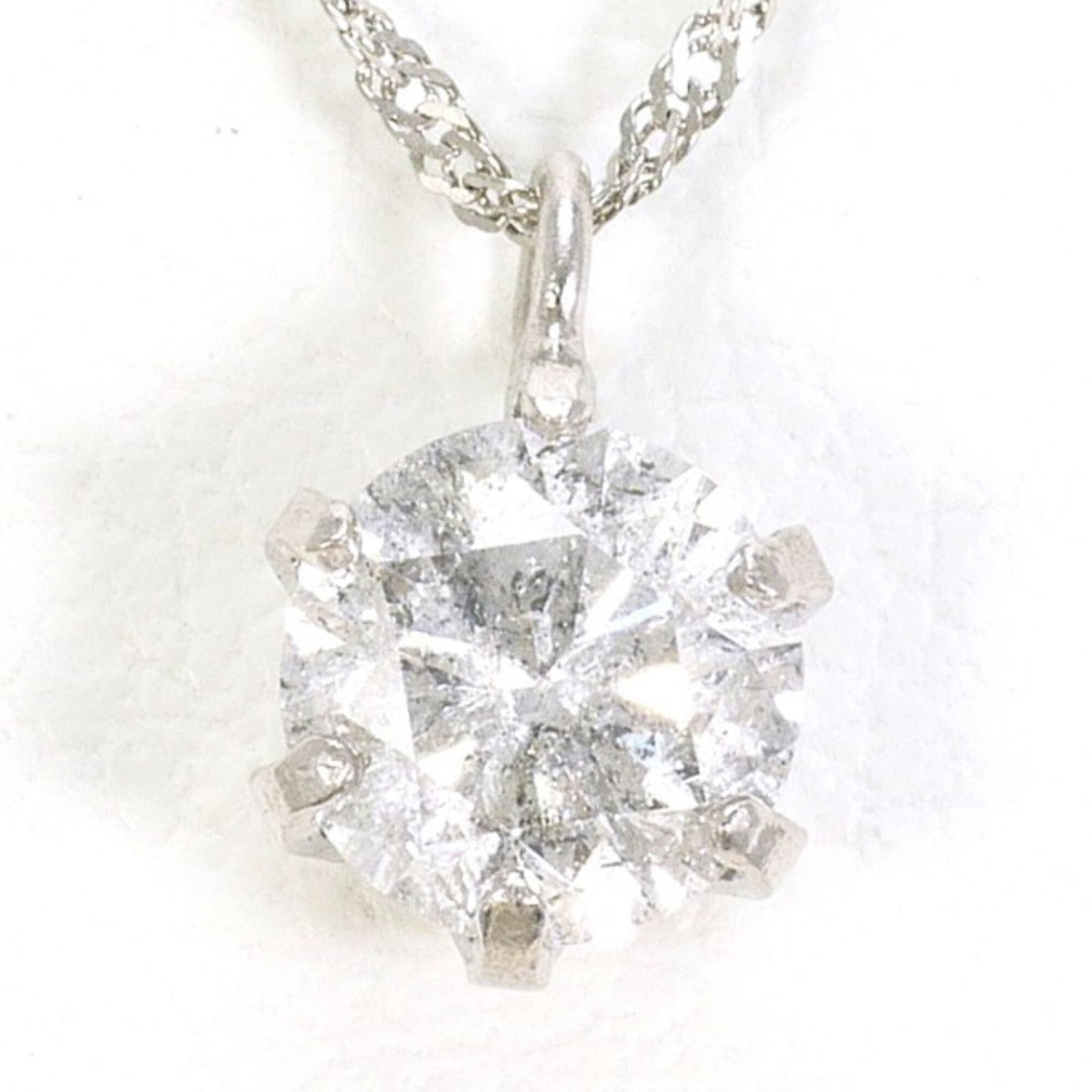Platinum 850 Necklace: Platinum 850 Necklace Platinum 850 Necklace features a stunning diamond pendant set in platinum, offering a touch of luxury and sophistication. The necklace boasts a 42 cm circumference and a 7mm x 5m