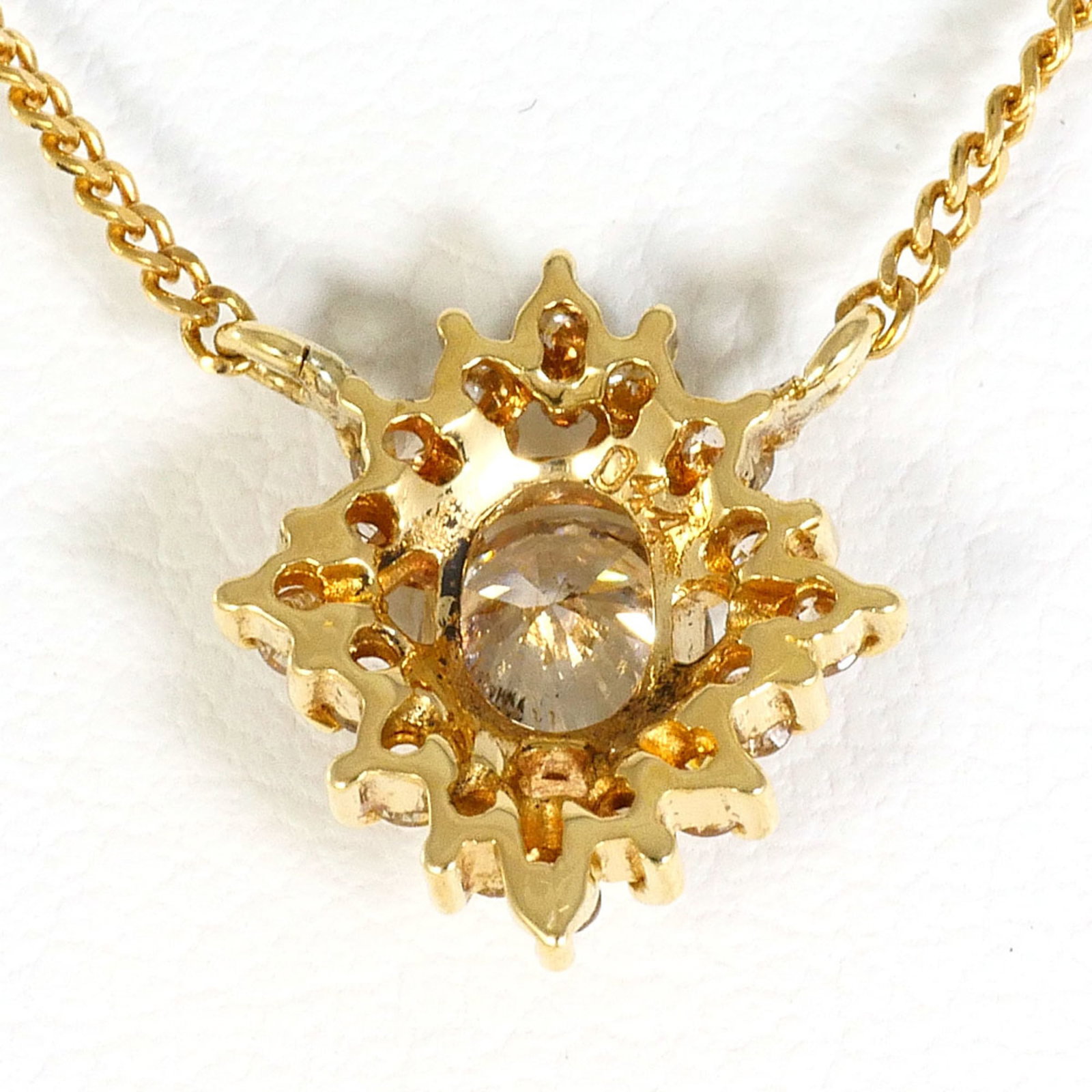 Yellow Gold (18K) - 3