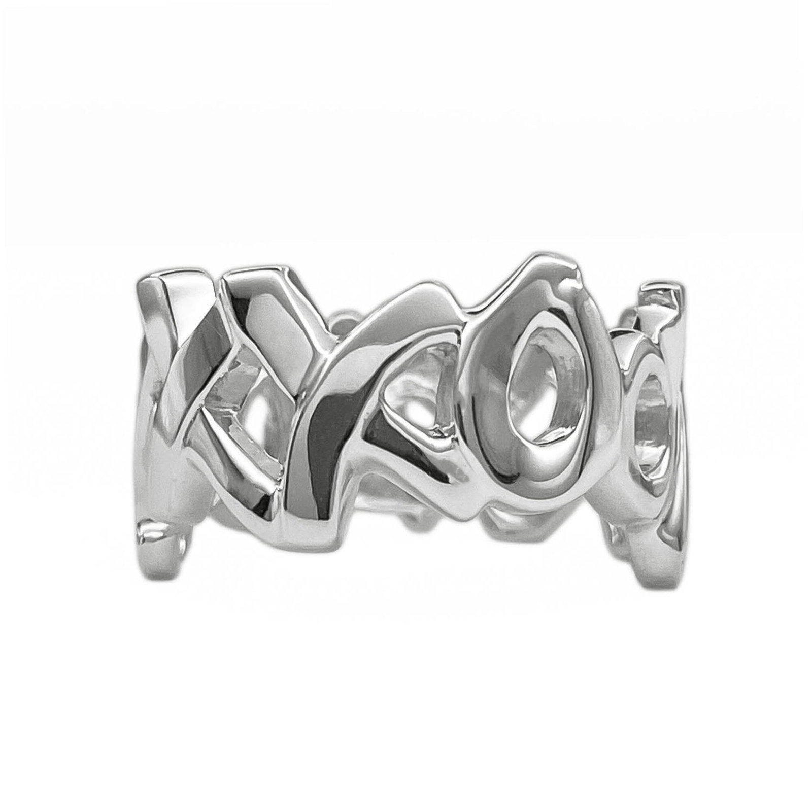 TIFFANY Band Ring Silver 925: TIFFANY Band Ring Silver 925 Silver 925 band ring from Tiffany, a classic design for everyday wear. This gently used ring features minor signs of wear, including small scratches or light marks, but re