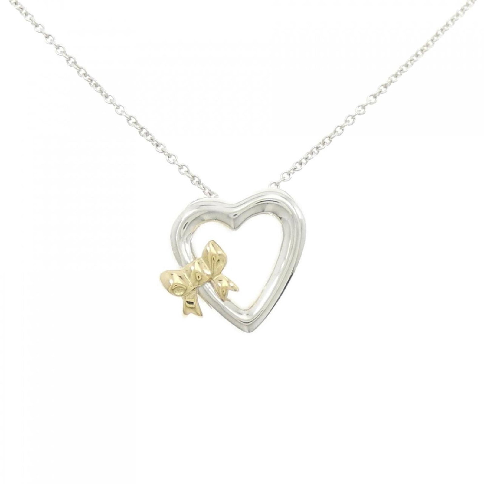 TIFFANY Silver 925 Yellow Gold (18K): TIFFANY Silver 925 Yellow Gold (18K) Silver 925 Yellow Gold (18K) pendant from Tiffany, featuring a 19.1mm x 20mm design with a 46 cm / 18.11'' chain, showcasing a subtle combination of silver and