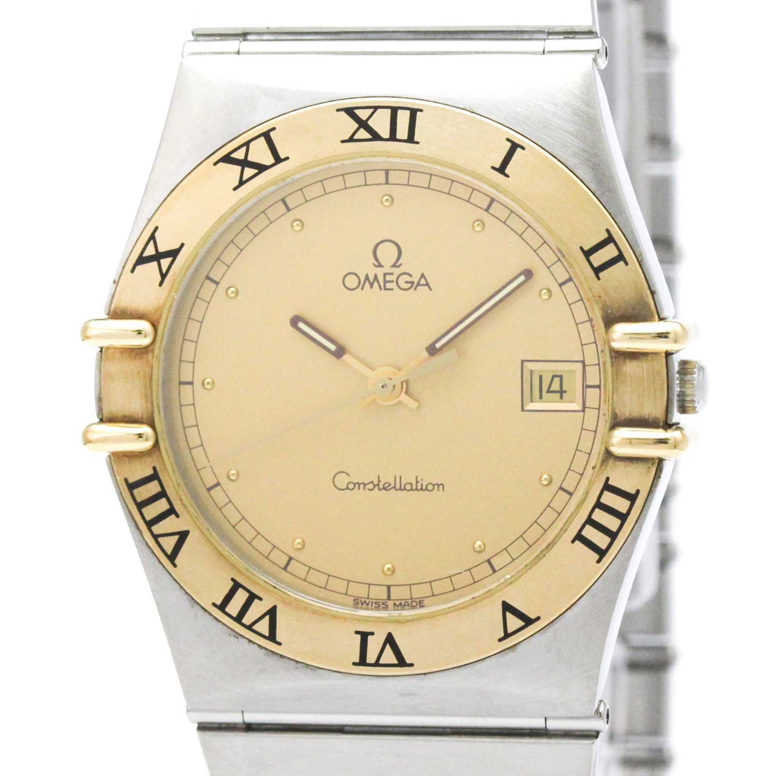 OMEGA Wristwatch Stainless Steel Yellow Gold (18K): OMEGA Wristwatch Stainless Steel Yellow Gold (18K) Stainless steel and 18K yellow gold come together in this Omega Constellation watch, featuring a 33mm case and quartz movement. The watch boasts a