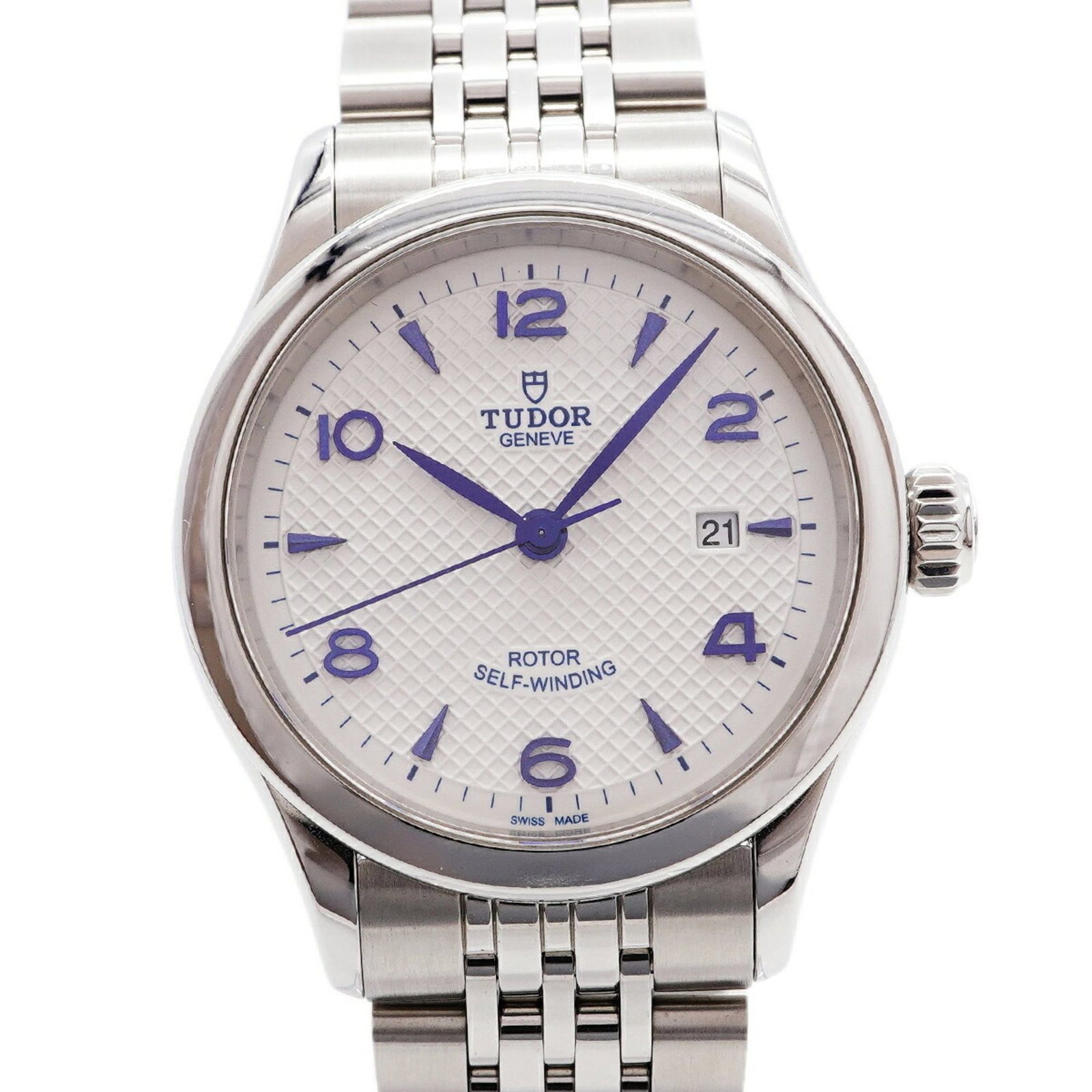 TUDOR Wristwatch Stainless Steel: TUDOR Wristwatch Stainless Steel Stainless steel band adds a touch of modernity to this silver dial Tudor MPN 91350 wristwatch. The self-winding automatic movement keeps time with precision, and the 2