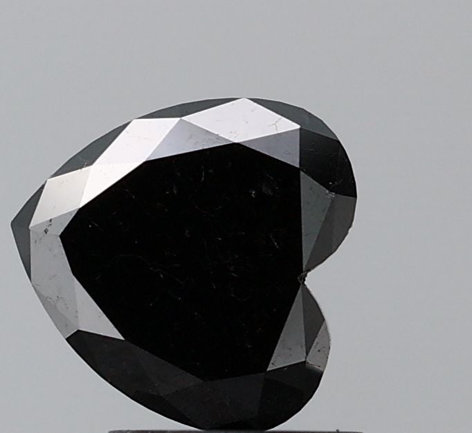 Heart 1.55ct Black VVS2 - Loose Natural Diamond: Heart 1.55ct Black VVS2 - Loose Natural Diamond 1.55ct Black VVS2 - Loose Natural Diamond, showcasing exceptional clarity and polish, with a beautiful black color and near-perfect symmetry. Its EX