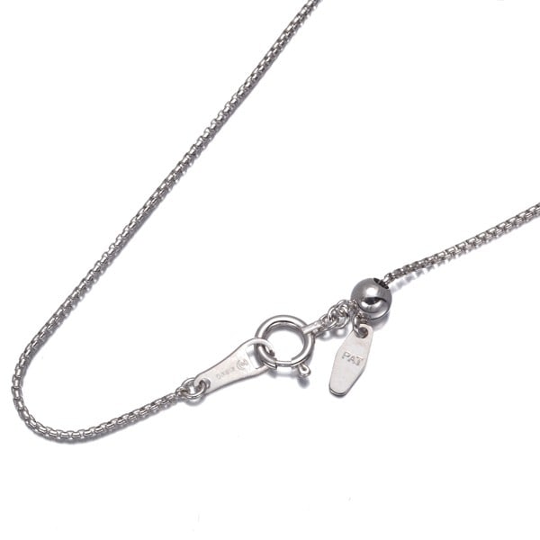 Tasaki Chain Necklace Box 45Cm 18K 750 White Gold: Tasaki Chain Necklace Box 45Cm 18K 750 White Gold Tasaki Chain Necklace Box is a beautifully crafted piece featuring 18k white gold material, with a chain length of 45cm and adjustable to short