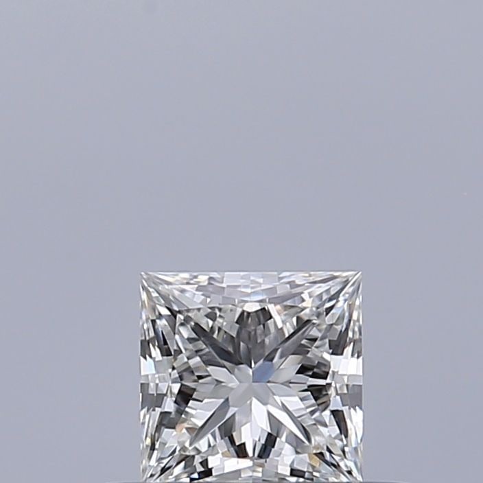 GIA Princess 0.3ct G IF - Loose Natural Diamond: GIA Princess 0.3ct G IF - Loose Natural Diamond GIA Princess cut diamond with exceptional clarity, featuring a G color and IF polish. This 0.3ct natural diamond boasts impressive symmetry and a high