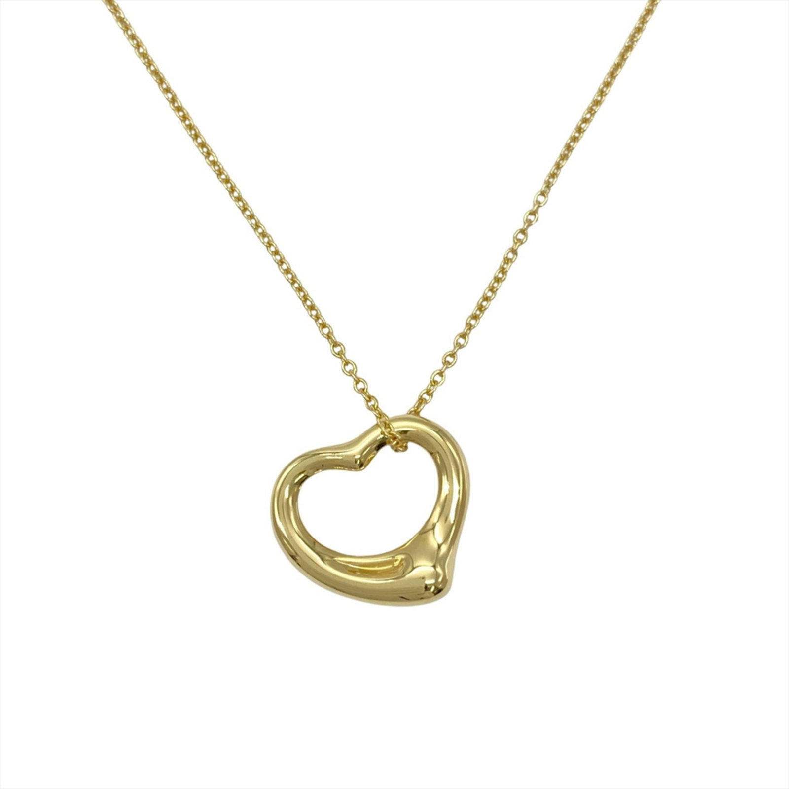 TIFFANY Yellow Gold (18K): TIFFANY Yellow Gold (18K) Yellow gold (18K) necklace with a 15mm x 16mm pendant, crafted in a timeless Tiffany design, features a 41.5 cm / 16.33'' adjustable neck circumference. This necklace is pres