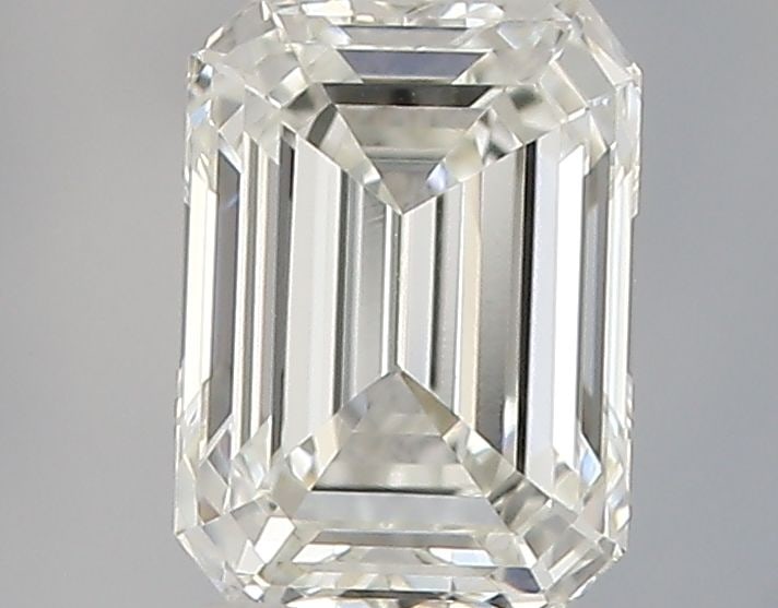 IGI Emerald 0.31ct G VVS2 - Loose Natural Diamond: IGI Emerald 0.31ct G VVS2 - Loose Natural Diamond 0.31ct G VVS2 IGI Emerald Diamond - A Rare and Exceptional Natural GemstoneThe IGI Emerald 0.31ct G VVS2 features a stunning natural diamond with a G