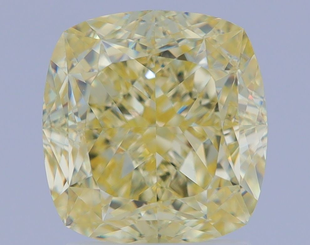 GIA Cushion Brilliant 2.73ct Fancy Yellow VVS1 - Loose Natural Diamond: GIA Cushion Brilliant 2.73ct Fancy Yellow VVS1 - Loose Natural Diamond GIA-certified, this 2.73ct Fancy Yellow VVS1 diamond boasts exceptional clarity and polish, with a vibrant yellow hue that