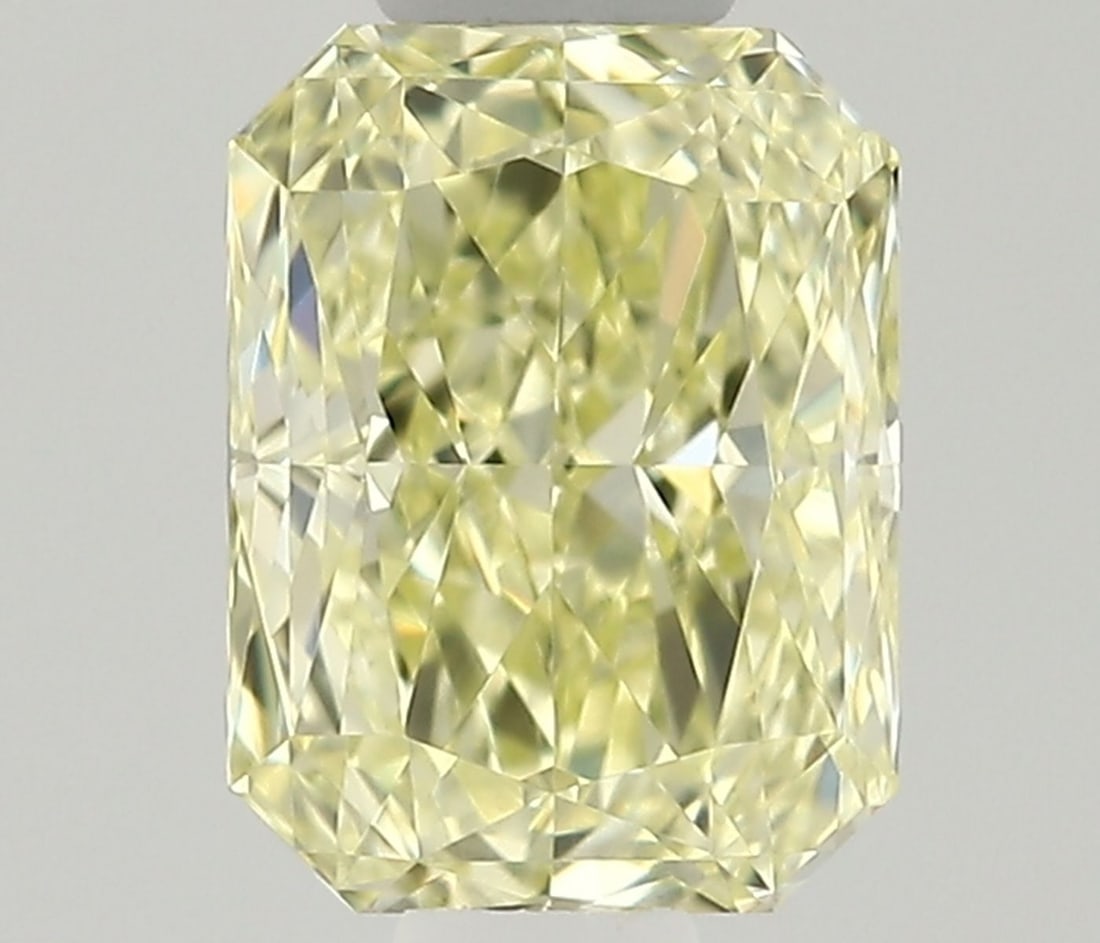 Radiant 0.38ct Fancy Light Yellow VVS1 - Loose Natural Diamond: Radiant 0.38ct Fancy Light Yellow VVS1 - Loose Natural Diamond 0.38ct Fancy Light Yellow VVS1 - Loose Natural Diamond. This loose natural diamond boasts a vibrant Fancy Light Yellow color and