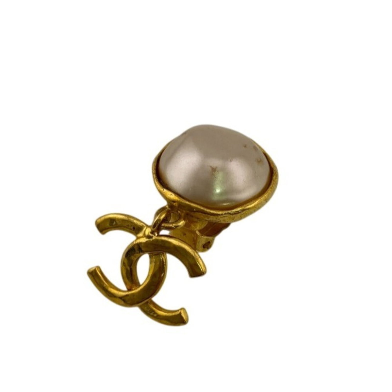 CHANEL Gold