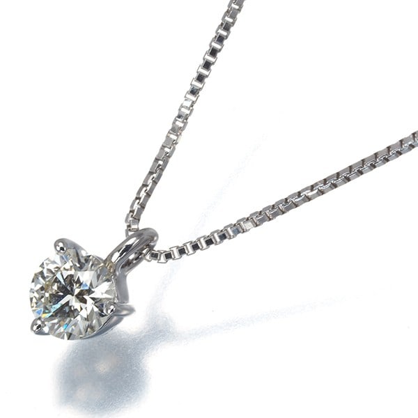 Tasaki Necklace Diamond 0.30Ct Solitaire 18K 750 White Gold: Tasaki Necklace Diamond 0.30Ct Solitaire 18K 750 White Gold Tasaki Necklace Diamond 0.30Ct Solitaire 18K 750 White Gold - A delicate 18k white gold necklace featuring a stunning 0.30ct diamond