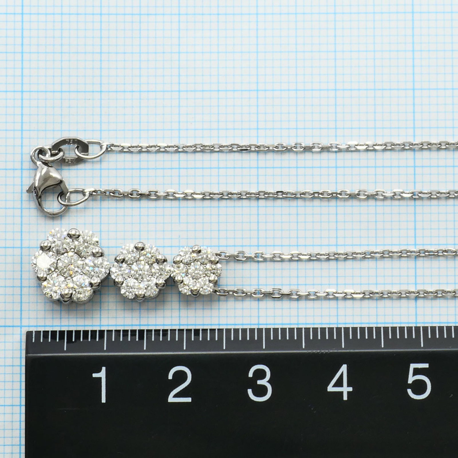 White Gold (18K) - 5