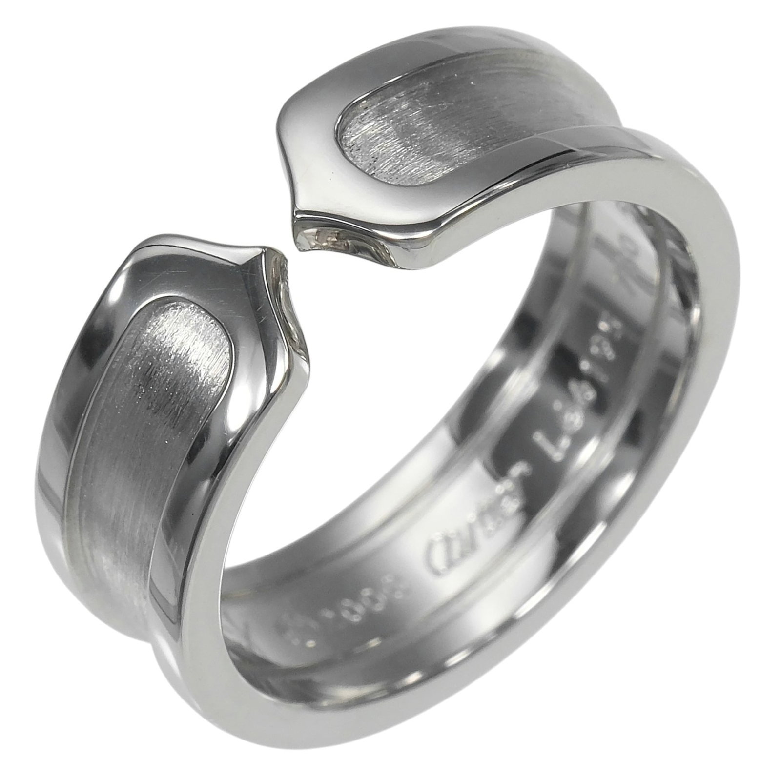 CARTIER Band Ring White Gold (18K): CARTIER Band Ring White Gold (18K) Cartier Band Ring White Gold (18K) is a beautifully crafted band ring made from 18K white gold. The ring features a classic design with a subtle elegance, and its