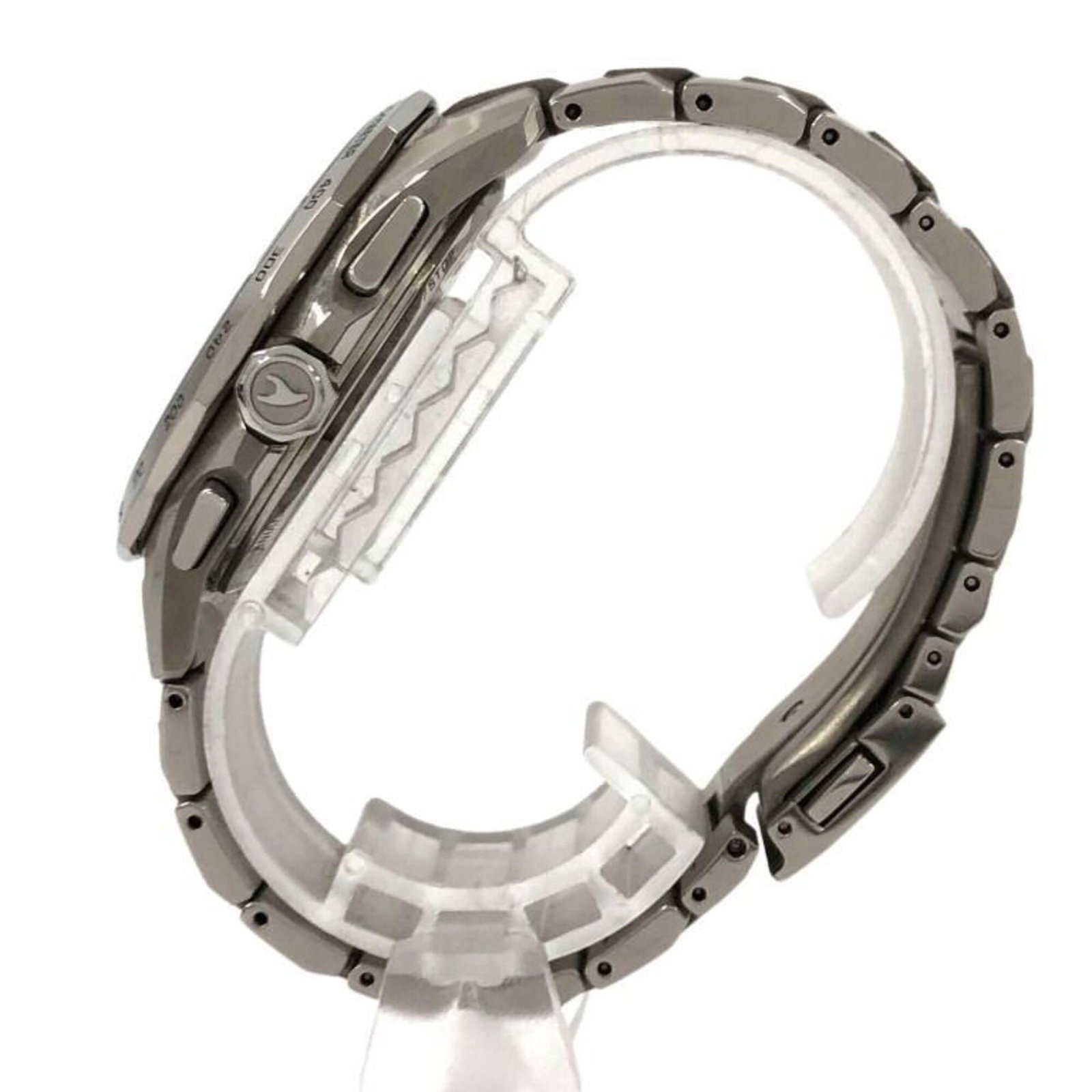 CASIO Wristwatch Titanium - 2