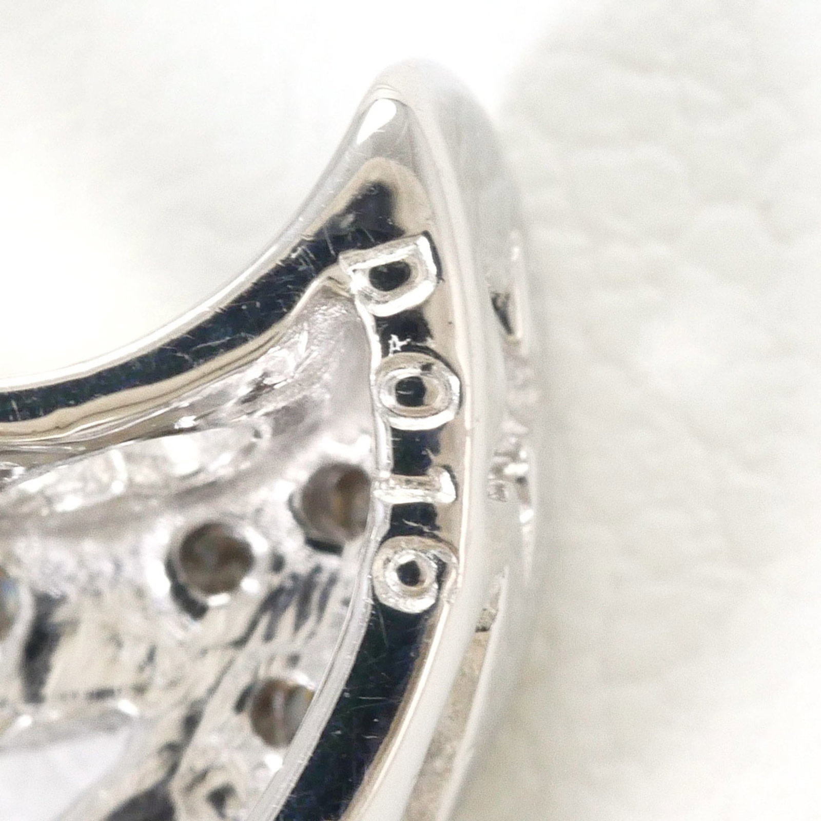White Gold (18K) - 4