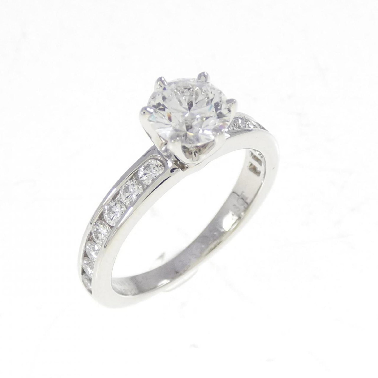 TIFFANY Band Ring Platinum 950: TIFFANY Band Ring Platinum 950 Platinum 950 band ring from Tiffany, featuring a 0.48 carat diamond, is a stunning piece of fine jewelry. Made from high-quality platinum, this ring boasts a sleek and