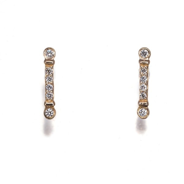 Tiffany&Co. Earrings Diamond Fleur De Lis Bar 18K 750 Rose Gold: Tiffany&Co. Earrings Diamond Fleur De Lis Bar 18K 750 Rose Gold Tiffany & Co.'s 18k rose gold Fleur de Lis bar earrings showcase a natural diamond, expertly crafted into a stud design. The 8.6 x