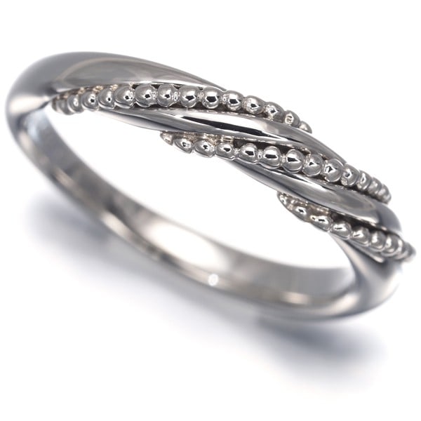 Yves Saint Laurent Ring Twist Us5 950 Platinum: Yves Saint Laurent Ring Twist Us5 950 Platinum US5 Yves Saint Laurent Ring Twist Us5 950 Platinum, a sleek platinum ring with a twist, boasts a 950 metal purity and a slender 3.8mm width. This