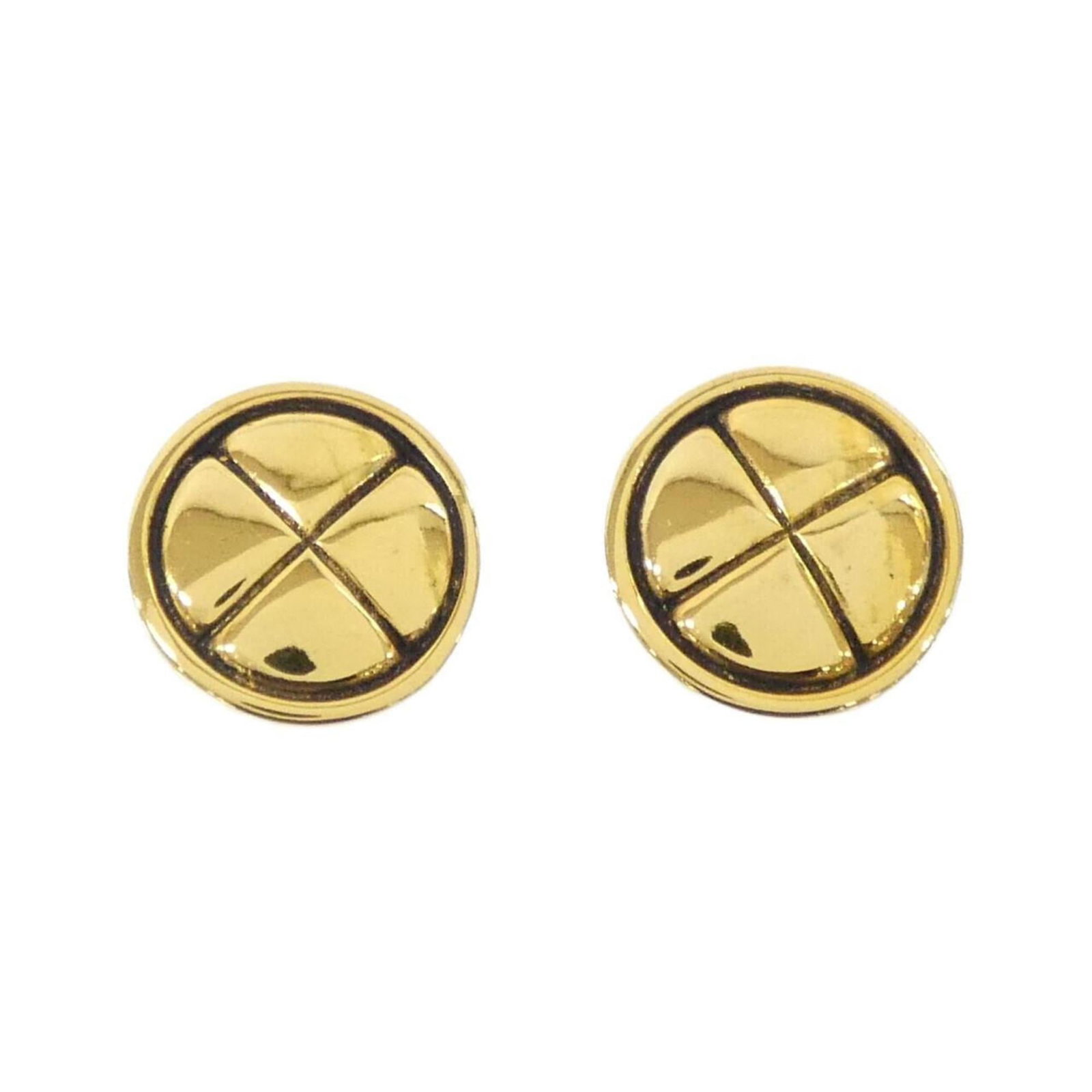 CHANEL Clip Earrings Gold: CHANEL Clip Earrings Gold Gently used CHANEL Clip Earrings Gold, featuring a classic design that exudes timeless elegance. The gold clip earrings showcase minor signs of wear, with small scratches or